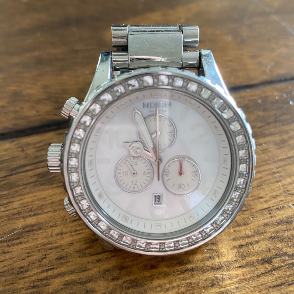 42-20 Chronos Nixon Watch